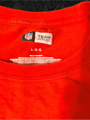 NFL Kansas City Chiefs Red Helmet Graphic Tee thumbnail 5