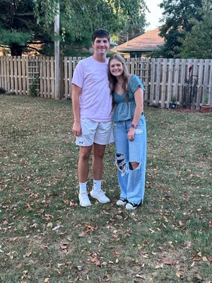 American Eagle Jeans thumbnail 5