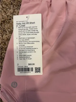 Lululemon Shorts Hotty Hot 4" High-Rise thumbnail 3