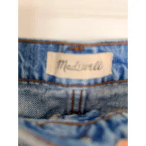 Madewell Relaxed Denim Shorts Women Size 27 Light Blue Distressed Raw Hem NF034‎ thumbnail 2