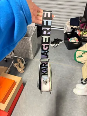 Karl Lagerfeld Purse thumbnail 3