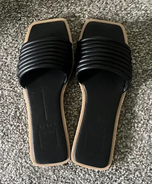 Dolce vita Sandal nwot  thumbnail 1