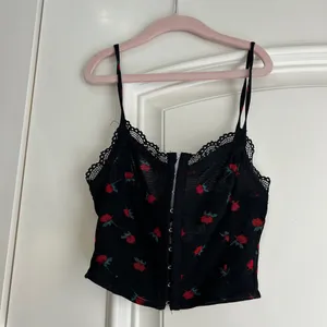 Princess Polly black rose crop top thumbnail 3