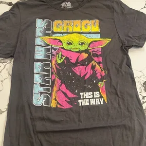 Star Wars Grogu Graphic T-Shirt NWT thumbnail 1