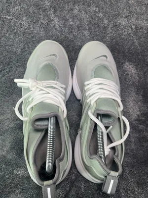 Nike Air Presto Premium Light Bone Barely Green Women's Size 9 878068-011 thumbnail 5