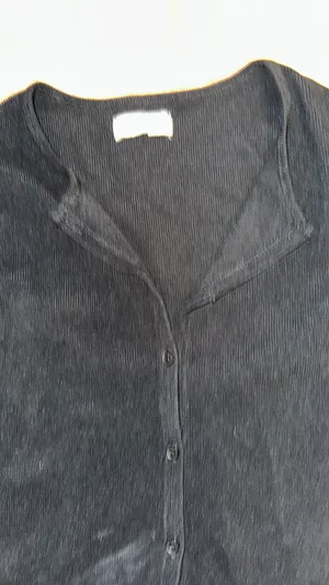 Hollister Top thumbnail 2