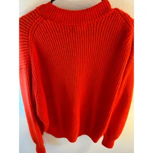 HM Red Ribbed Knit Wool Blend Crew Neck Sweater Small P/N 0521302 6 preppy thumbnail 4