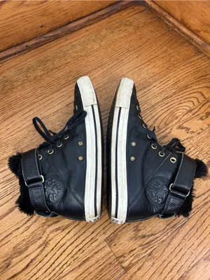 CONVERSE Chuck Taylor All Stars Leather Faux Fur High Top Sneakers Size 8.5 thumbnail 7