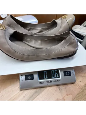 Tory Burch Jolie Ballet Flats Beige Leather Cap Toe Logo Size 8 Quiet Luxury thumbnail 11