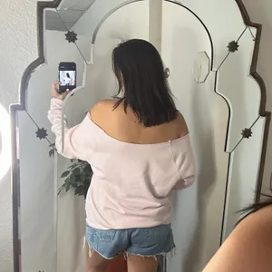 Abercrombie Off The Shoulder Sweatshirt with Raw Edge Boat Neck Light Pink Size Medium thumbnail 3