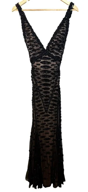NEW Mandalay Black Nude Silk Sequin Maxi Long Gown Evening Formal Dress Womens 6 thumbnail 1
