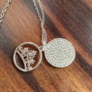 Bundle of 3 Necklaces Disney and Bling Rhinestones thumbnail 5