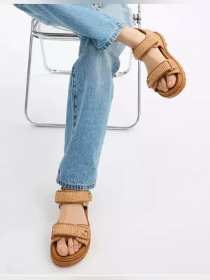 NWT Coach Brynn Sandal size US5 thumbnail 10