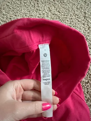 Inner Lululemon Glow High-Rise Shorts 3" thumbnail 4