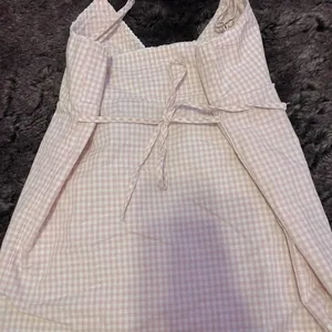 Brandy Melville tie back top thumbnail 2
