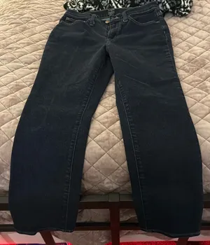J.Crew Jeans Essential Straight All-Day Stretch thumbnail 4