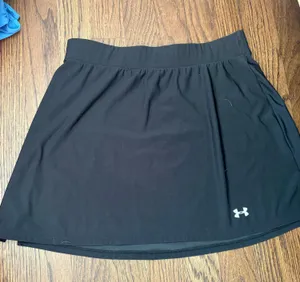 Under Armour Women's Motion Skort thumbnail 1