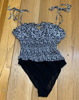 Intimately Free People Black White Floral Smocked Bodysuit Tie‎ Straps Size L thumbnail 1