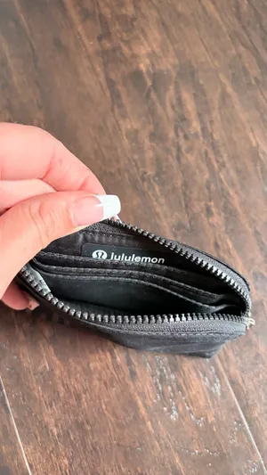 Lululemon Capable card pouch thumbnail 4
