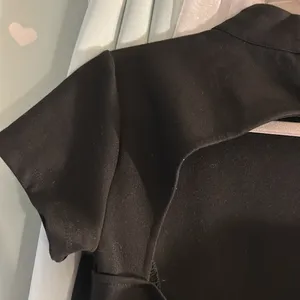 NY & Co Size M Black Cutout Back Blouse thumbnail 9