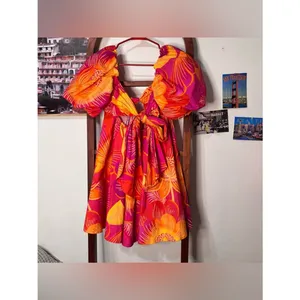 Farm Rio Summer Garden Mini Dress Tropical Vibrant Pink thumbnail 8