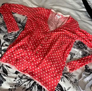 Old Navy Red Polka Dot Button-Up Cardigan Top thumbnail 6