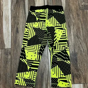 Nike Pro lime green and black cropped leggings medium thumbnail 7