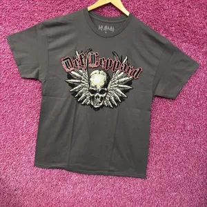 Def Leppard Winged Skill Graphic Gray T-Shirt XL thumbnail 3