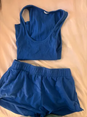 Garage electric blue set thumbnail 1