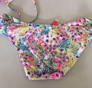 Victoria’s Secret neon splash bikini thumbnail 5