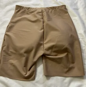 Skims NWT Women's Enhancing Padded Shorts Clay Size Large thumbnail 2