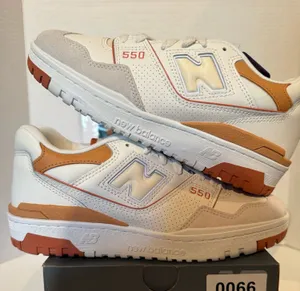 Women’s New Balance 550 Sneakers 8.5W thumbnail 1