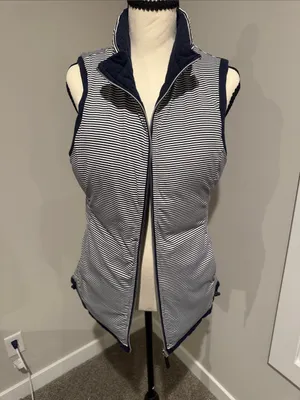 Women's Navy Quilted Vest - MNY Performance Reversible see pics thumbnail 5