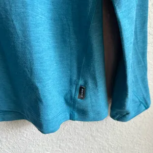 🩵REI Blue Classic All-Season Long-Sleeve Base Layer Top thumbnail 2