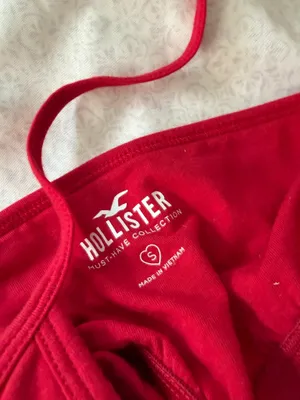 Hollister must have collection red halter tank top thumbnail 3