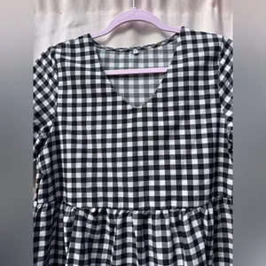 Elegant Black and White Checkered Midi Dress thumbnail 5