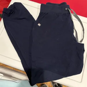FIGS Venice 5-Pocket Jogger Scrub Pants thumbnail 4