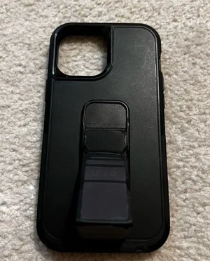 OtterBox The  defender pro case for iPhone 13 Pro Max. Great protector! thumbnail 2