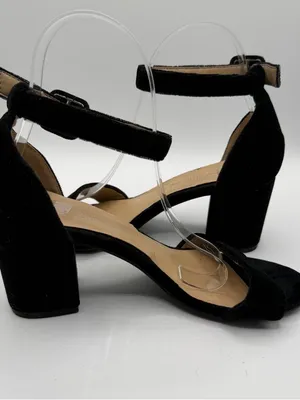 CL by Laundry Black Velvet Ankle Strap Block Heel Sandals Women’s 6M thumbnail 5