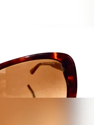 Coach Tortoiseshell Sunglasses with‎ Brown Lenses thumbnail 2