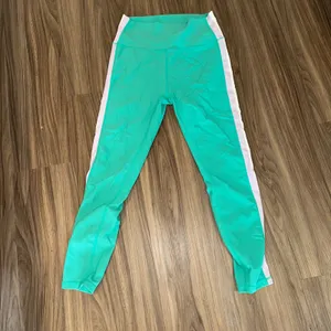 WILO‎ Teal Green Athletic Leggings Women's Size L Colorblock Side Stripe thumbnail 2