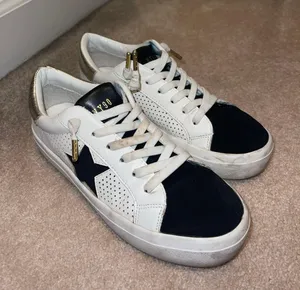 Steve Madden Sneakers thumbnail 2