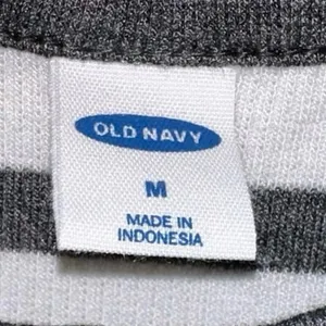 Old‎ Navy Black & White Striped Tank Top Sleeveless Ribbed Medium thumbnail 3