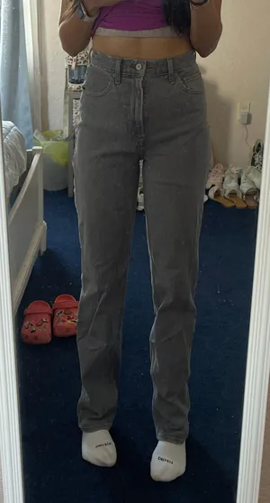 Jeans thumbnail 1