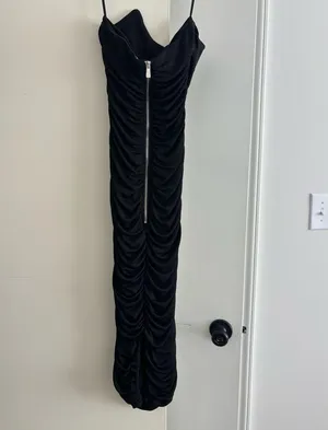 MABLE Strapless Stretchy Bodycon Dress thumbnail 3