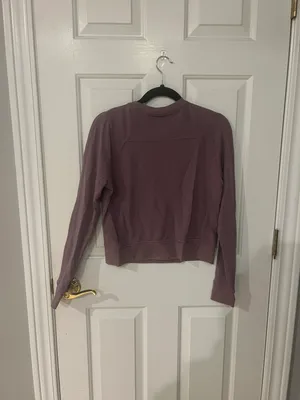 Lululemon Top thumbnail 2