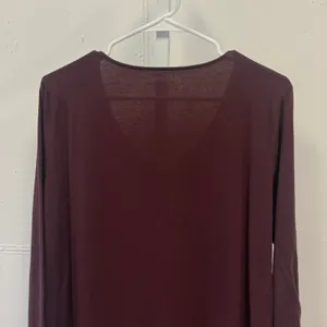 Loft Outlet XL Burgundy Crochet Lace V-Neck Long Sleeve Cotton Top Soft thumbnail 5