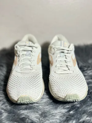 BROOKS REVEL 2 Running Shoes Cream Champagne Shimmer Women’s Size 8.5 thumbnail 5