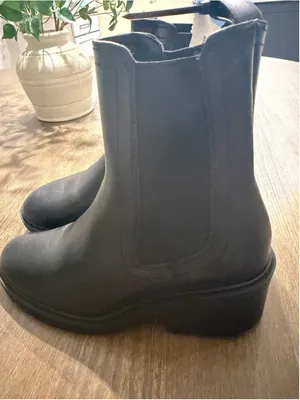 Black Loren Ankle Boots Size 6.5 J.F. J. Fear thumbnail 7
