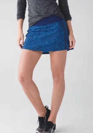 Run Pace Rival Skirt in Elegant Samba Snake Kayak Blue Size 4 Reg thumbnail 7